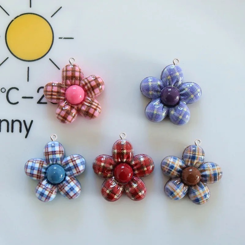 10 Stück süße Blumen-Anhänger  – Resin Craft Material Bewertung und Preis